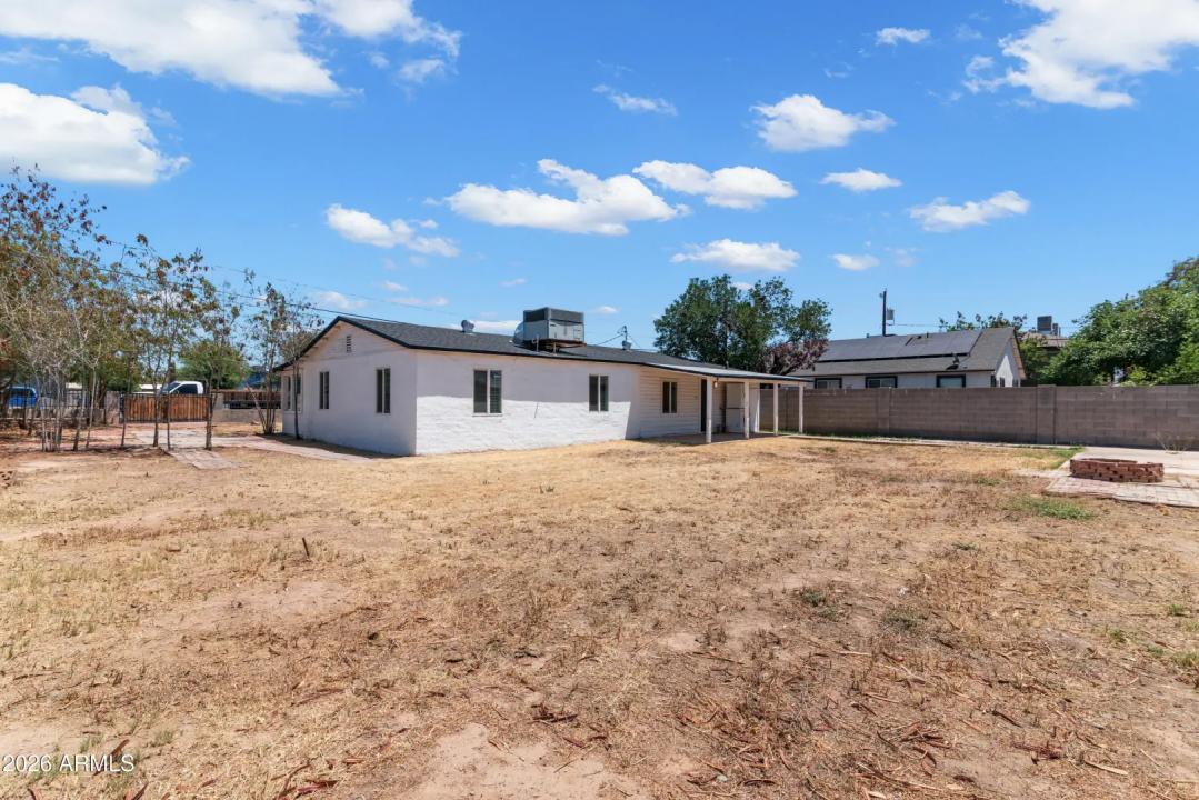 Real Estate Picture 34