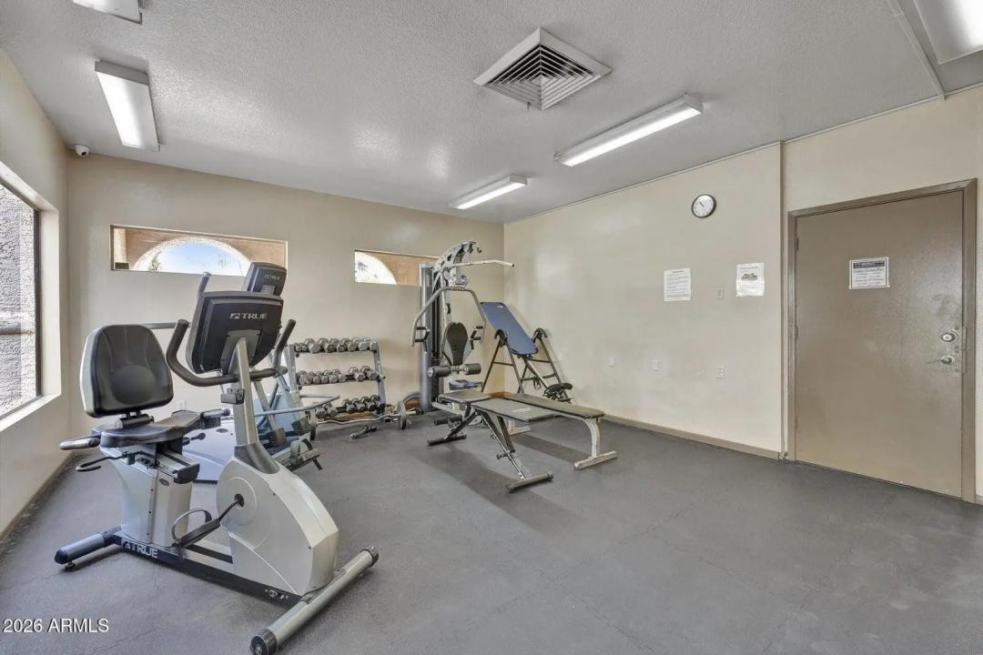 Real Estate Picture 15