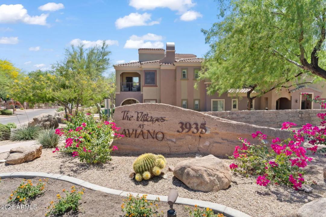3935 E ROUGH RIDER Road 1169 Phoenix AZ 85050