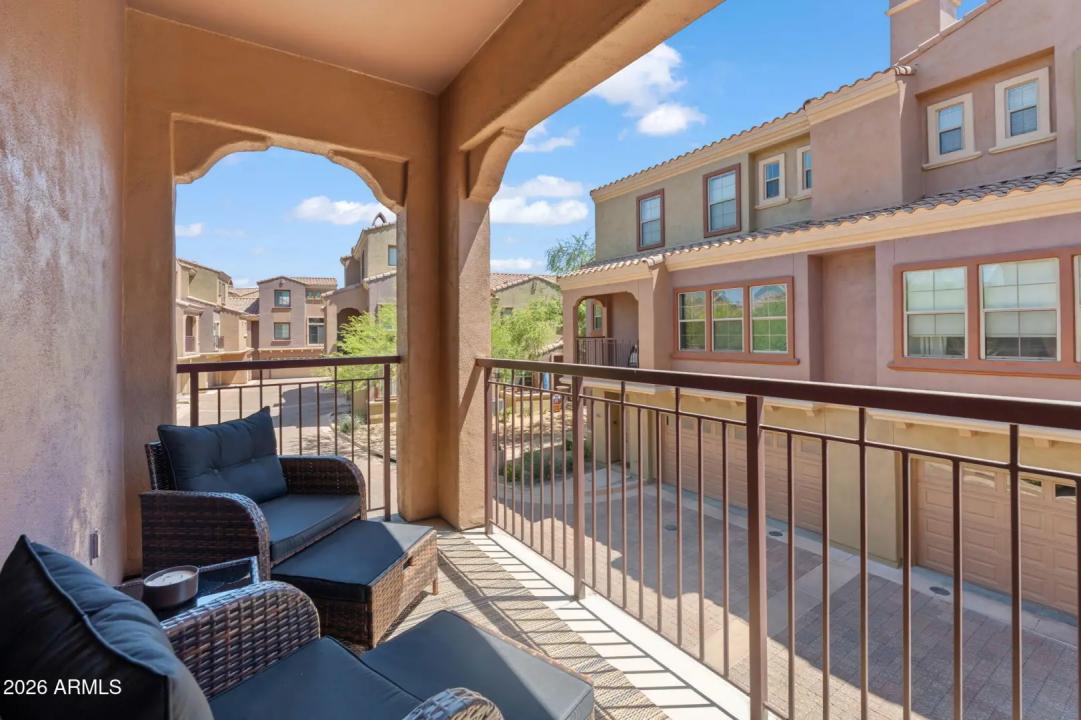 Real Estate Picture 20