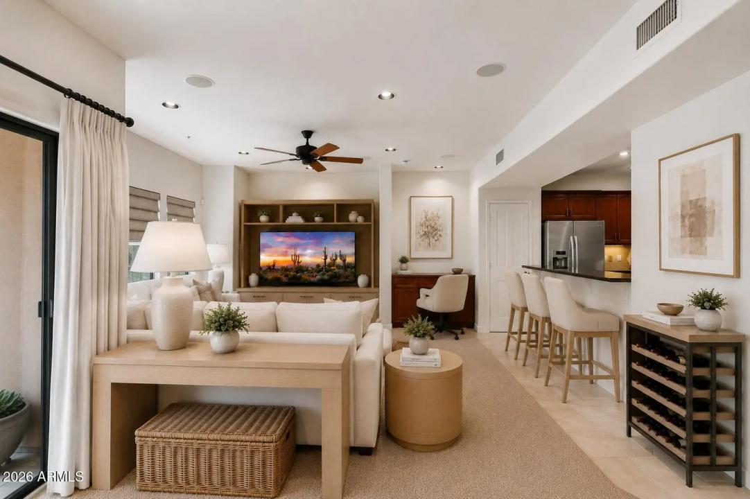 Real Estate Picture 3