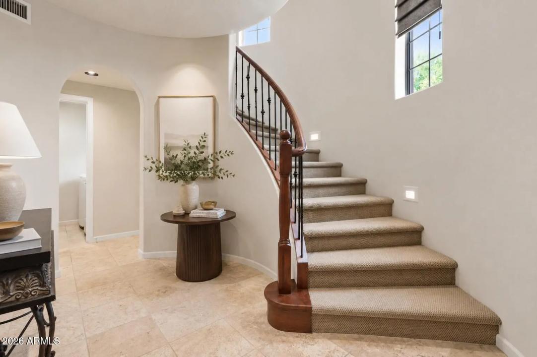 Real Estate Picture 2
