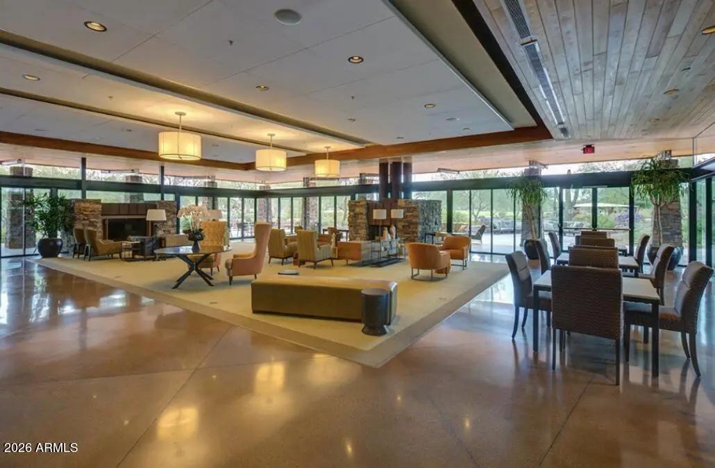 Real Estate Picture 28