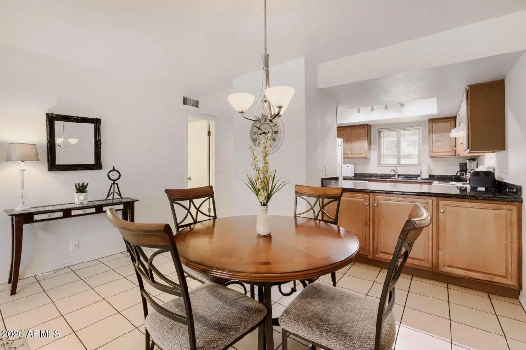 Real Estate Picture 6
