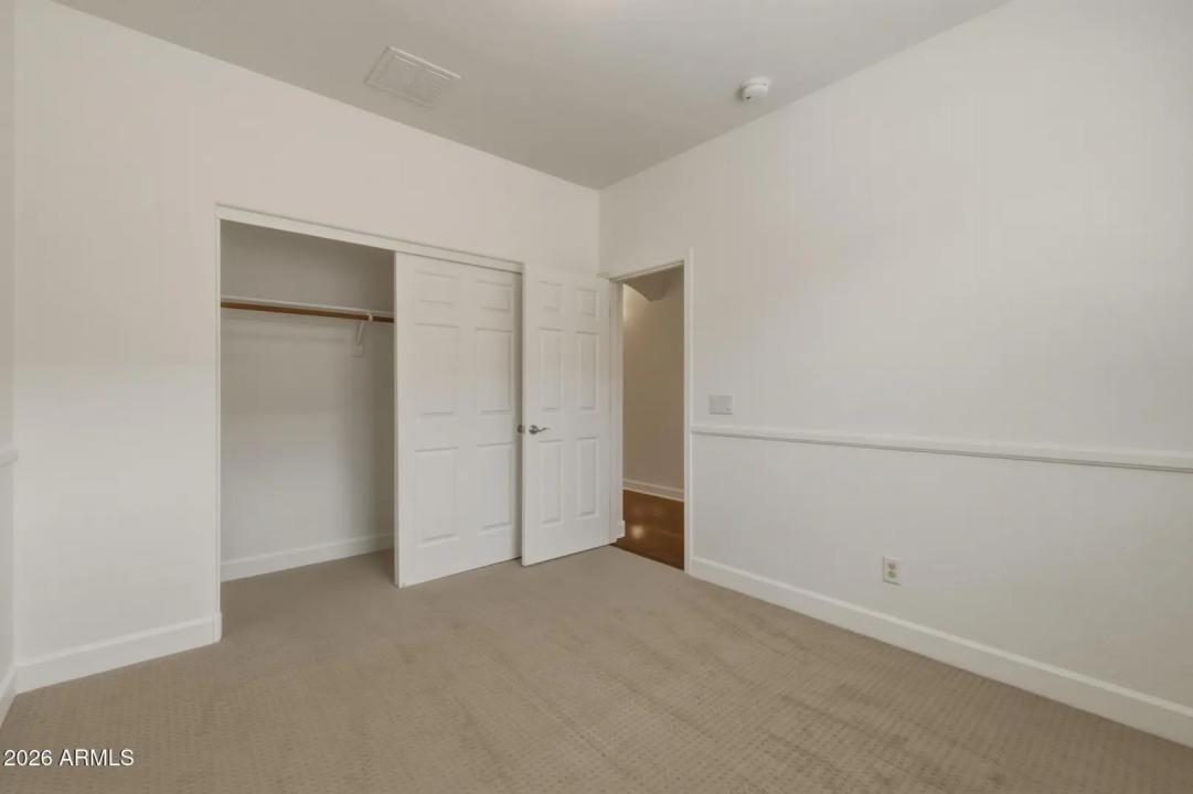 Real Estate Picture 30