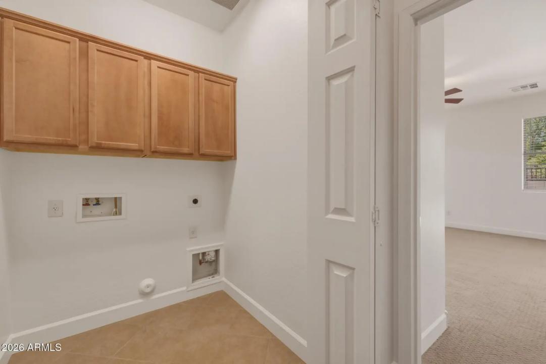Real Estate Picture 34