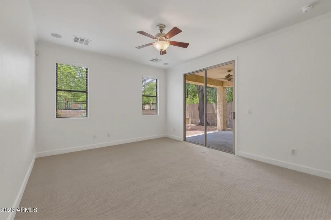 Real Estate Picture 22