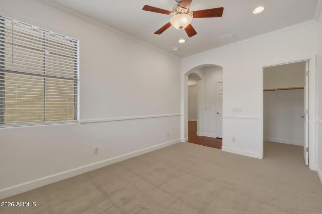 Real Estate Picture 32