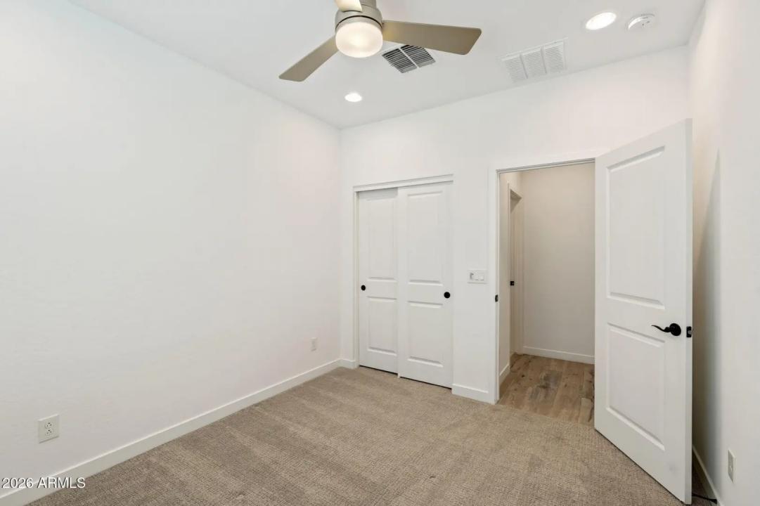 Real Estate Picture 10