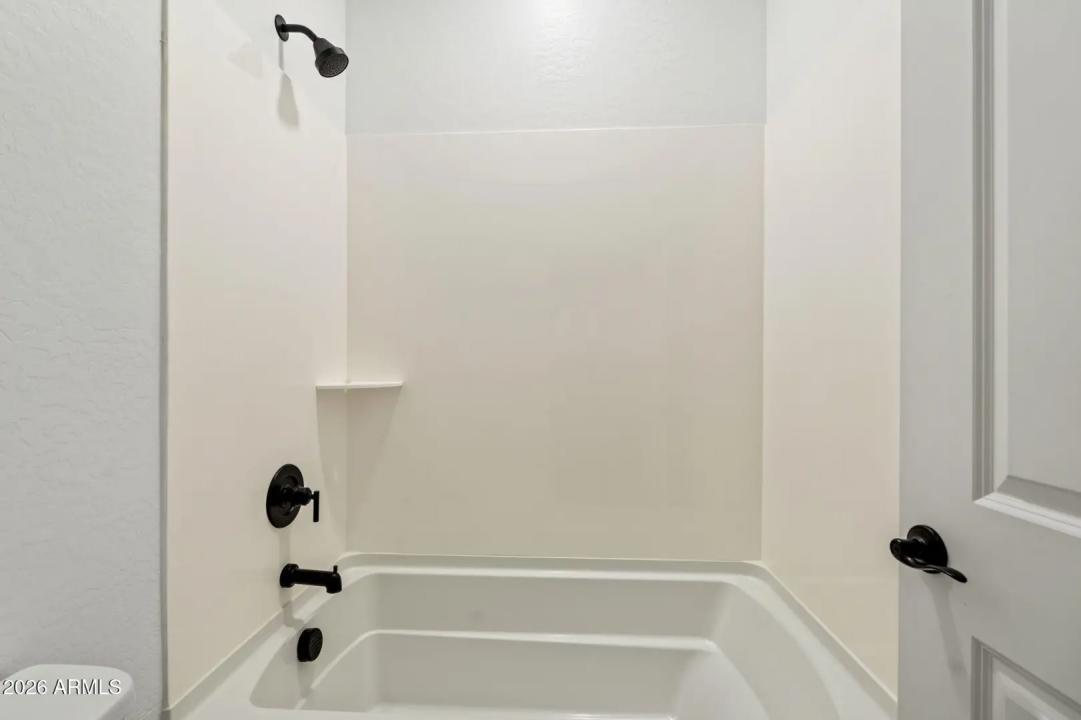 Real Estate Picture 26