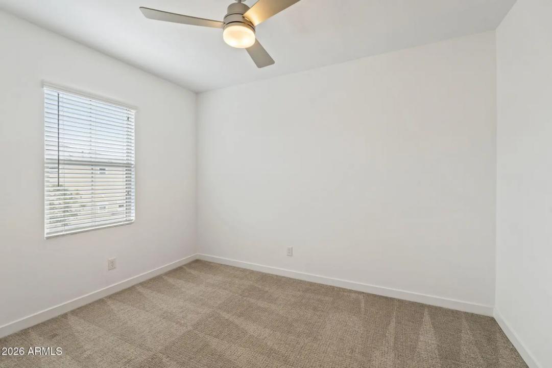 Real Estate Picture 29