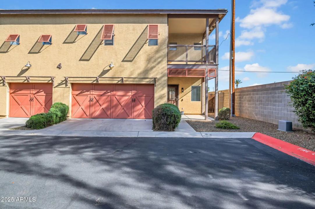 2929 N 37TH Street 10 Phoenix AZ 85018