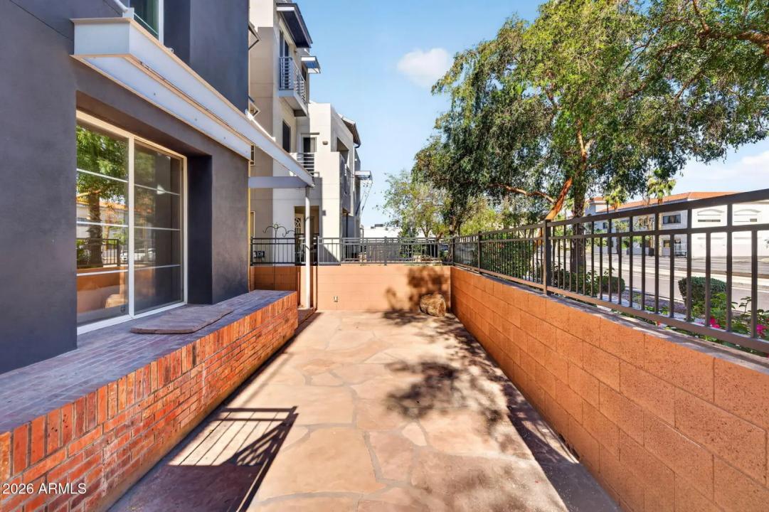 Real Estate Picture 36