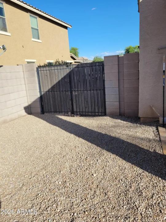 Real Estate Picture 30