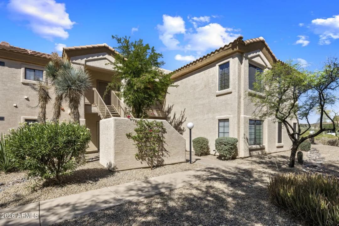 Real Estate Picture 18