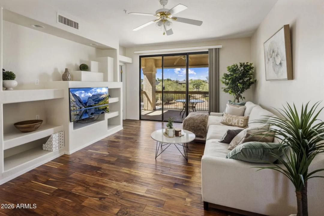 9253 N FIREBRICK Drive 211 Fountain Hills AZ 85268