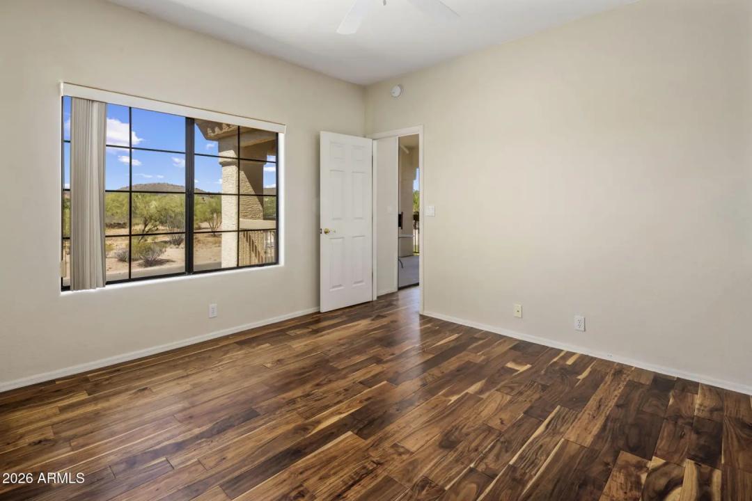 Real Estate Picture 13