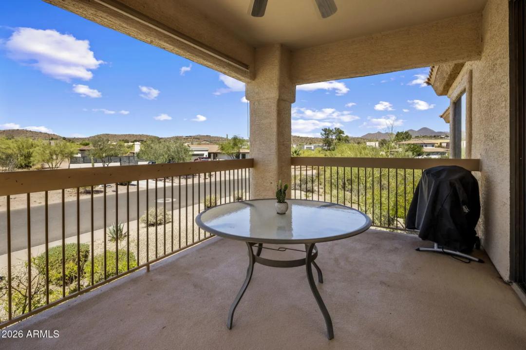 Real Estate Picture 14