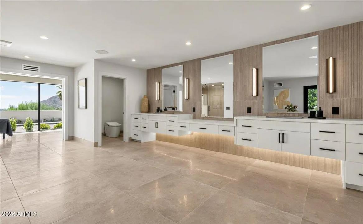 Real Estate Picture 39
