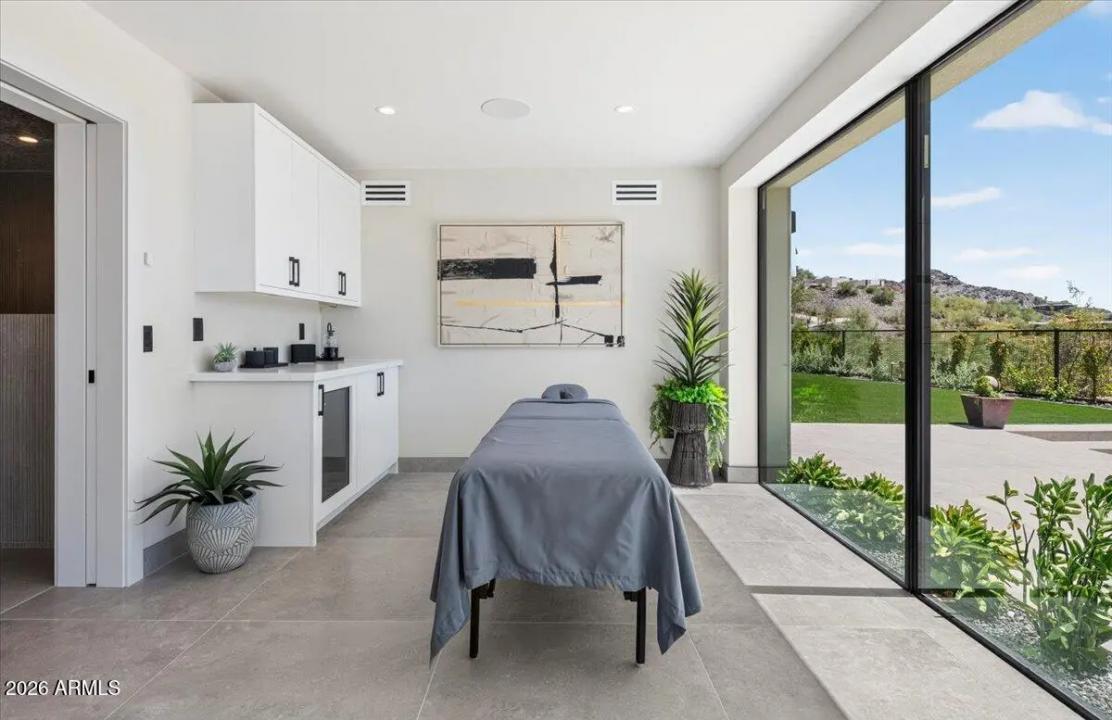 Real Estate Picture 45
