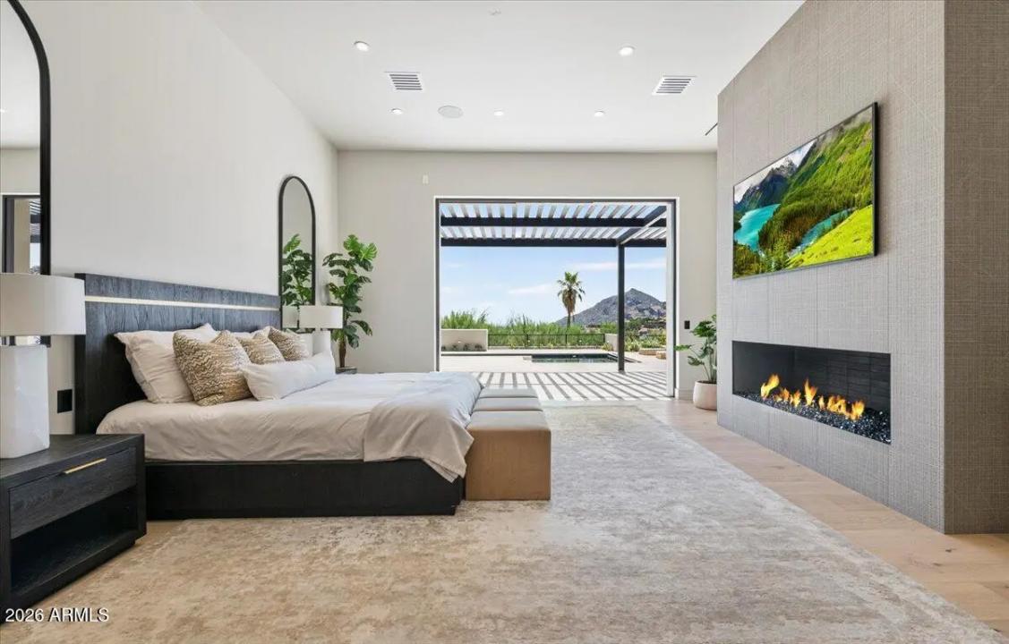 Real Estate Picture 34