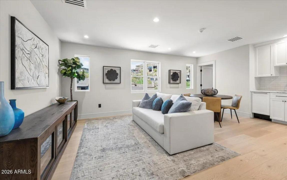 Real Estate Picture 57