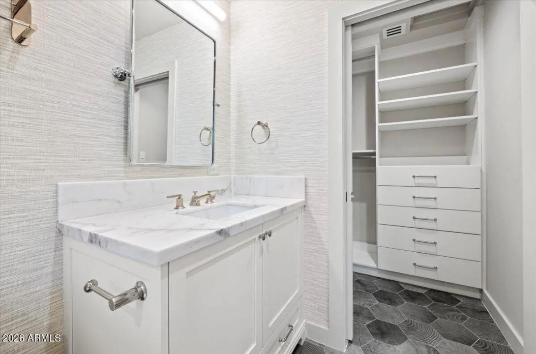 Real Estate Picture 63