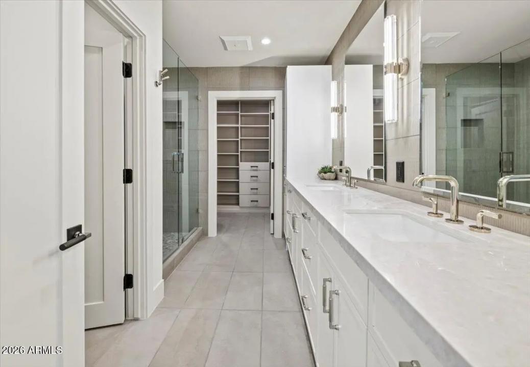 Real Estate Picture 49