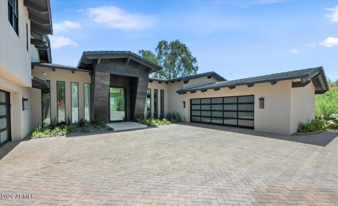 Real Estate Picture 77