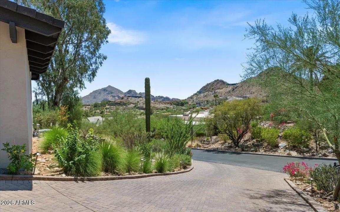 Real Estate Picture 79