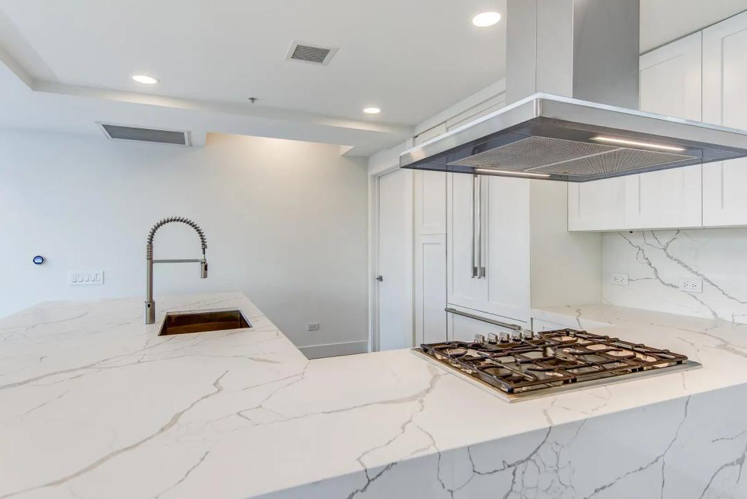Real Estate Picture 14