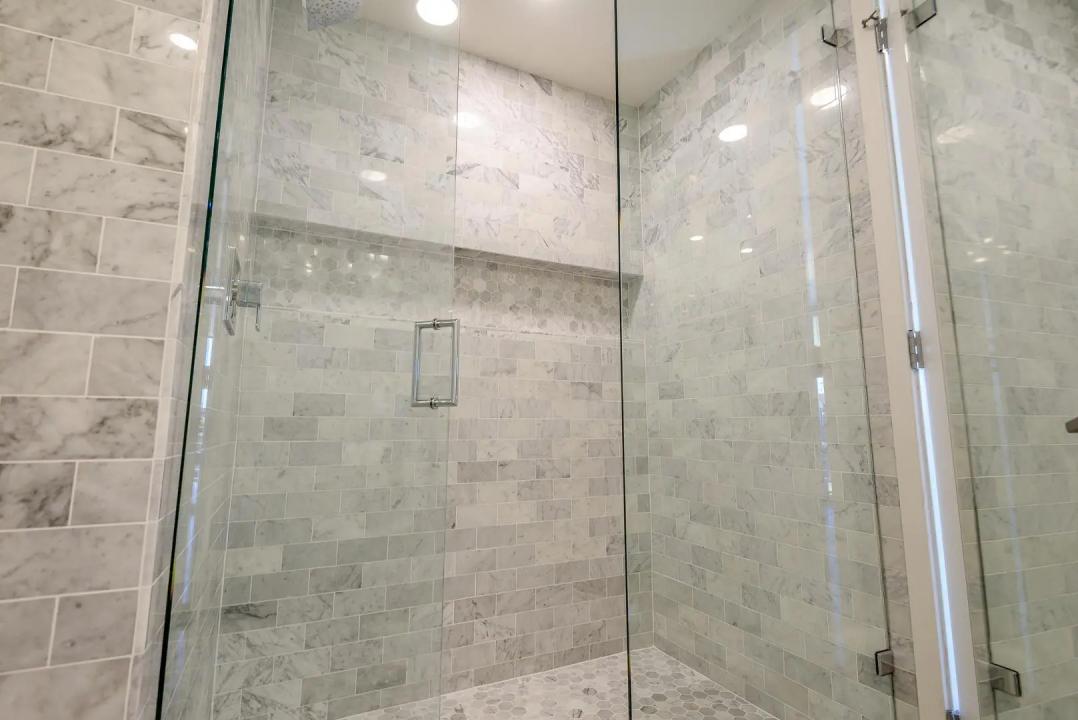 Real Estate Picture 30