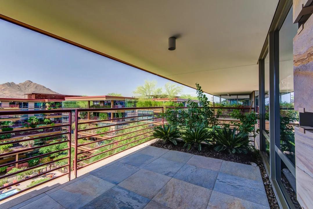 Real Estate Picture 37