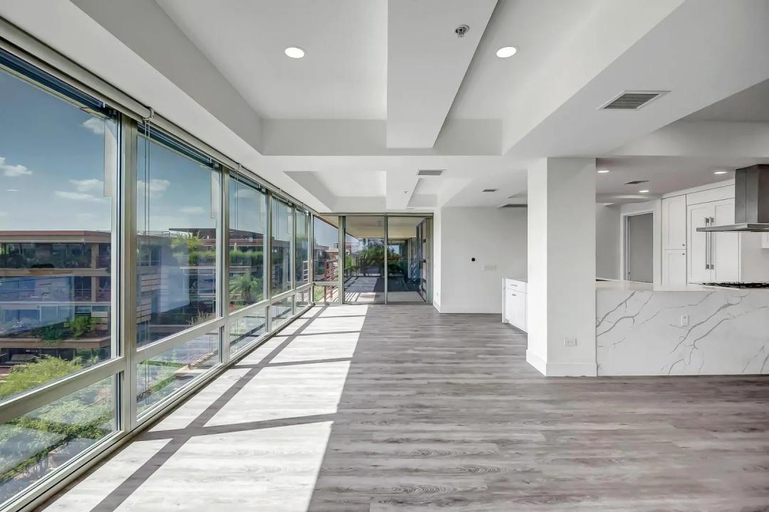 Real Estate Picture 2