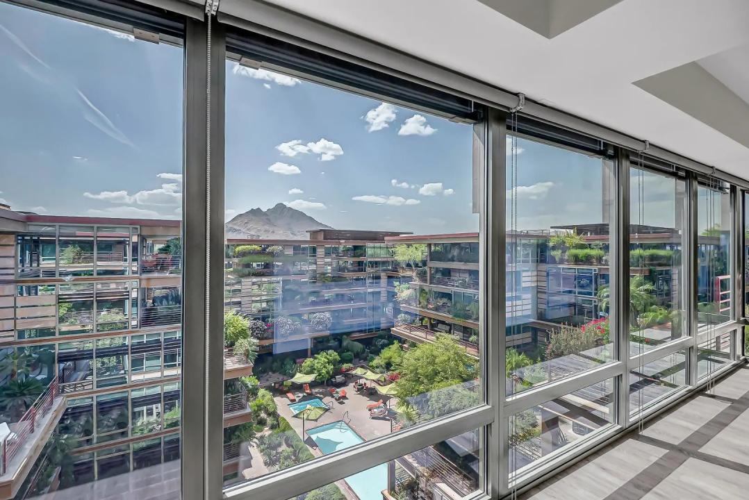 Real Estate Picture 4