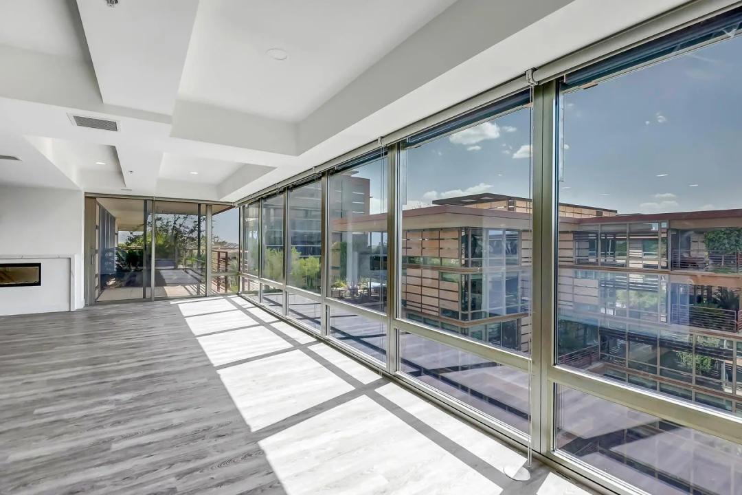 Real Estate Picture 9
