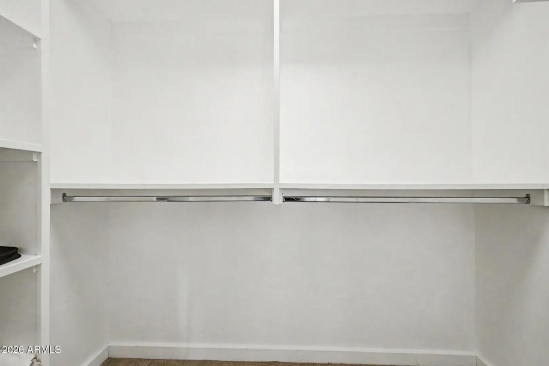 Real Estate Picture 23