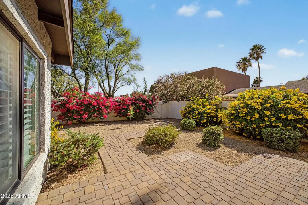 Real Estate Picture 34