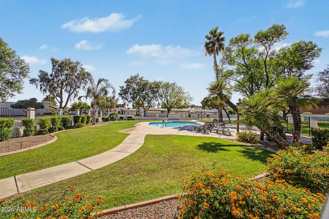 Real Estate Picture 39