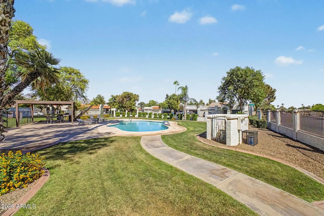 Real Estate Picture 42