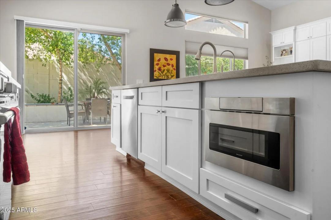 Real Estate Picture 21