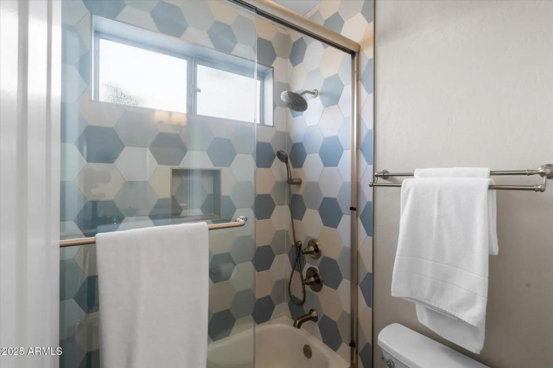 Real Estate Picture 39