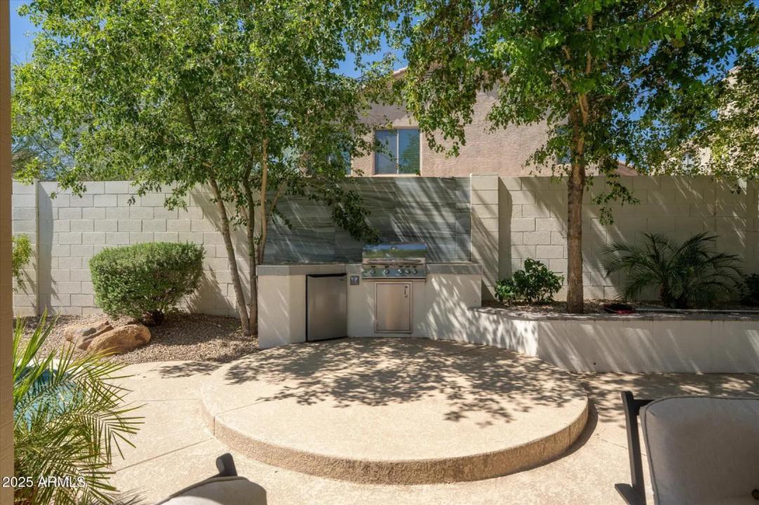 Real Estate Picture 49