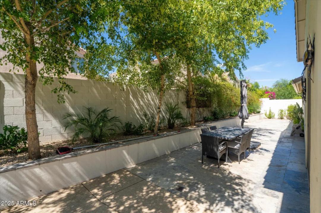 Real Estate Picture 56