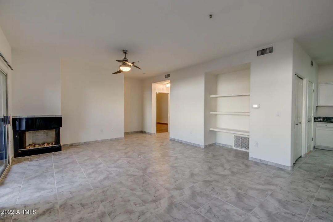 Real Estate Picture 5