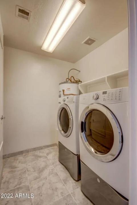Real Estate Picture 18