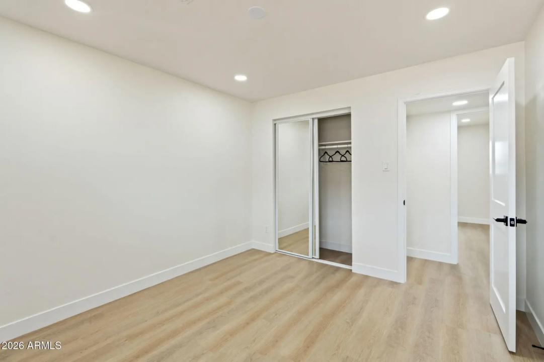 Real Estate Picture 18