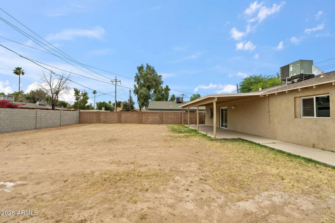 Real Estate Picture 26
