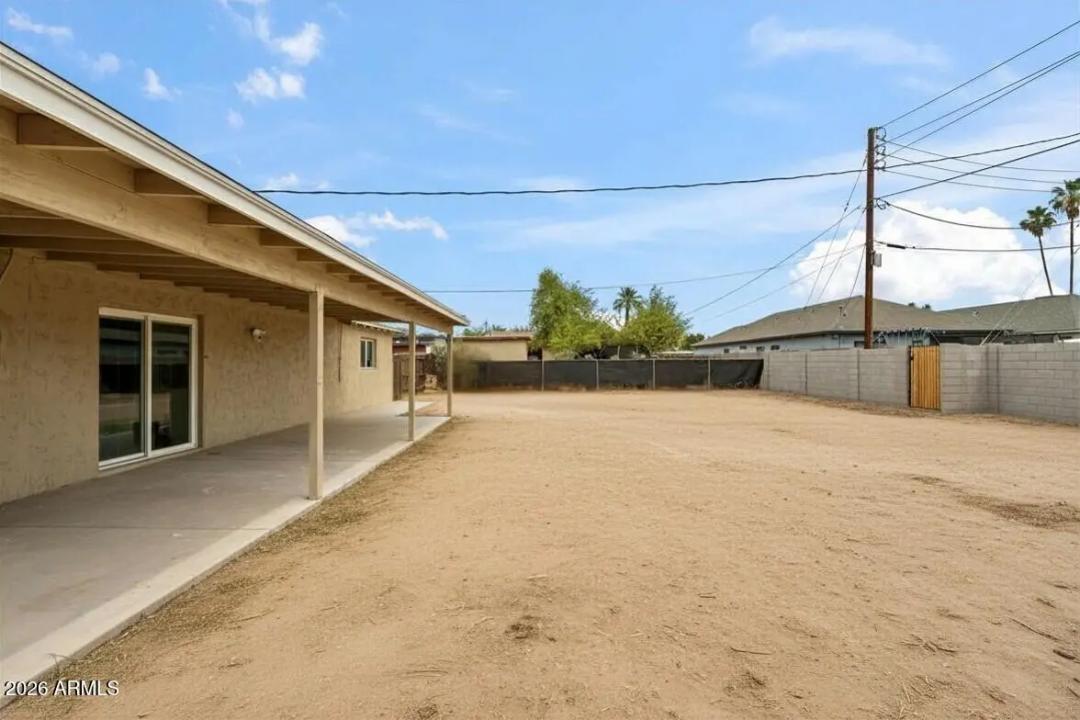 Real Estate Picture 29