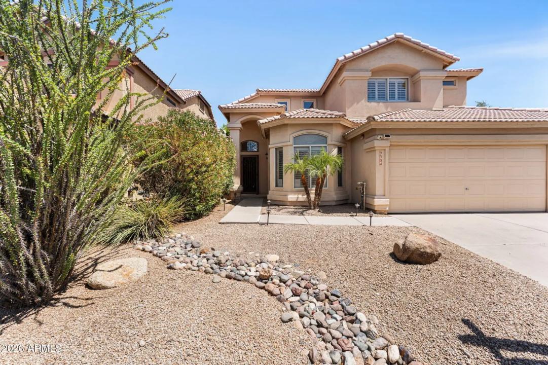 Real Estate Picture 8